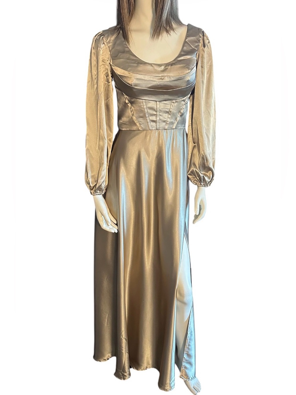 Inewer Elegant Long Sleeve Satin Gown Champagne Size 8 NWT